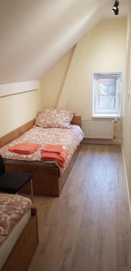 Apartamenty Przy Parku Szwedzkim Szczawno-Zdroj Exterior foto